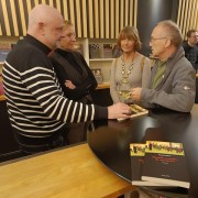 Présentation du nouveau roman de Frank Andriat aux éditions F deville Présentation du nouveau roman de Frank Andriat aux éditions F deville